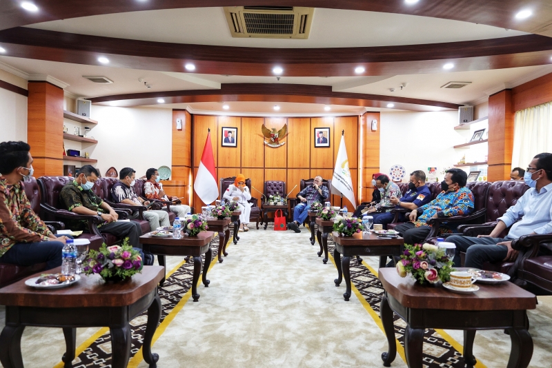 Petani Sawit Mengadu ke DPD RI Terkait Tata Kelola Sawit