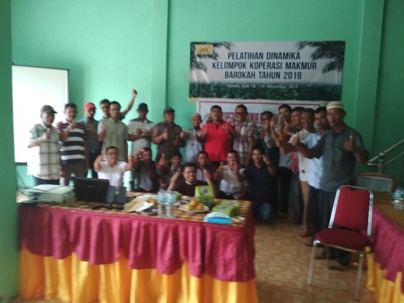 Kemitraan Sangat Dibutuhkan Petani Sawit